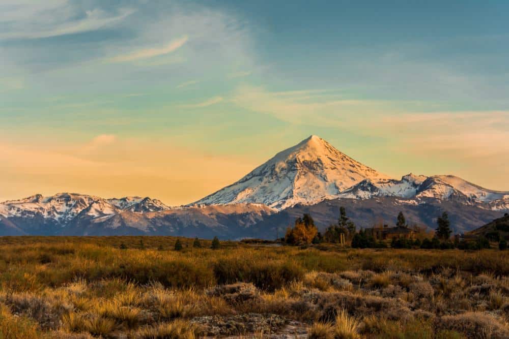 13. Sube al Volcán Lanín