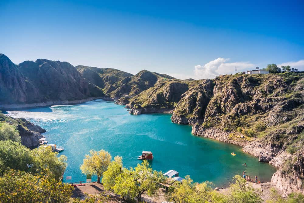 15. Los Reyunos Represa