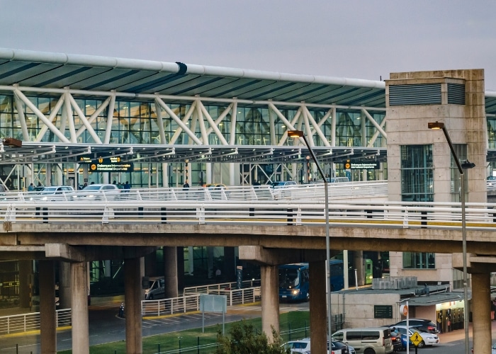 Wie man vom Flughafen Santiago Chile ins Stadtzentrum kommt