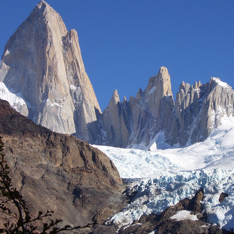 Paquete de viaje a El Chalten (Excursiones y alojamiento)