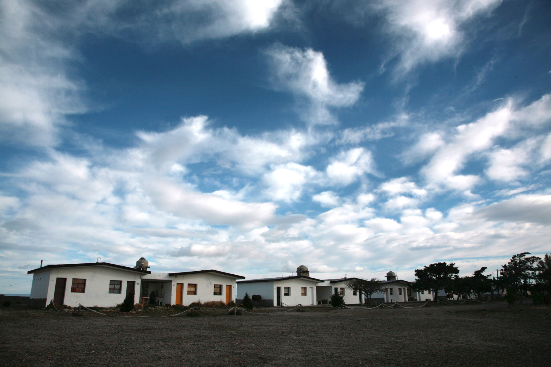 Paquete de viaje a Bahía Bustamante (Auto de Alquiler)