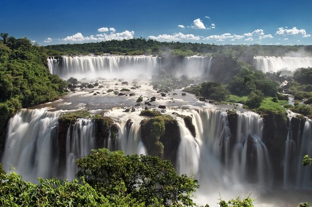 Cataratas del Iguazú en Argentina y Brasil - Patagonline