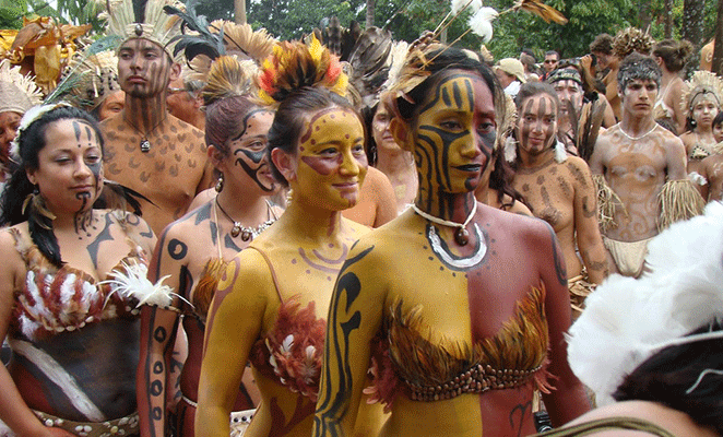 Tapati Rapa Nui Portada Osterinseln Sehenswürdigkeiten - Was gibt es auf der Osterinsel zu sehen