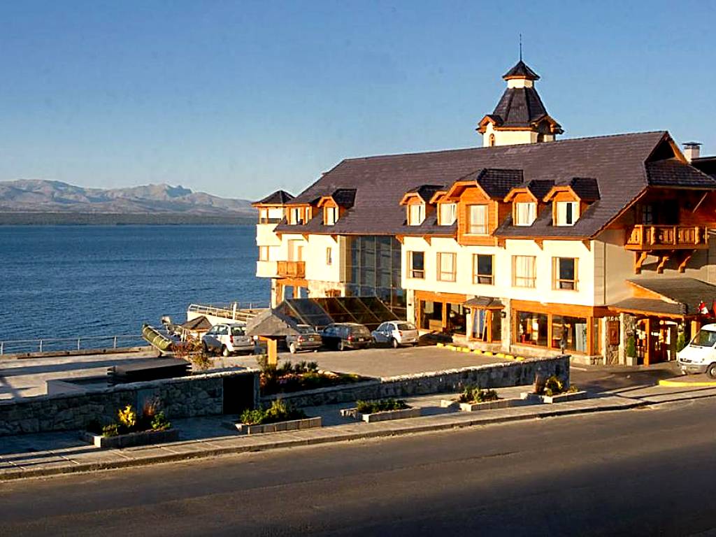Cacique Inacayal Lake Hotel Spa1 The best romantic hotels in Bariloche