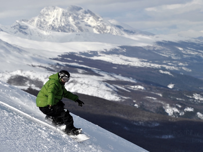 Skiing and Snowboarding - What to do in Ushuaia in Winter