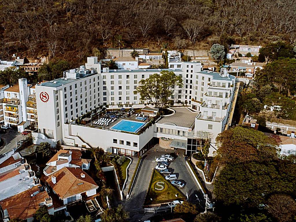 9 Sheraton Salta Hotel